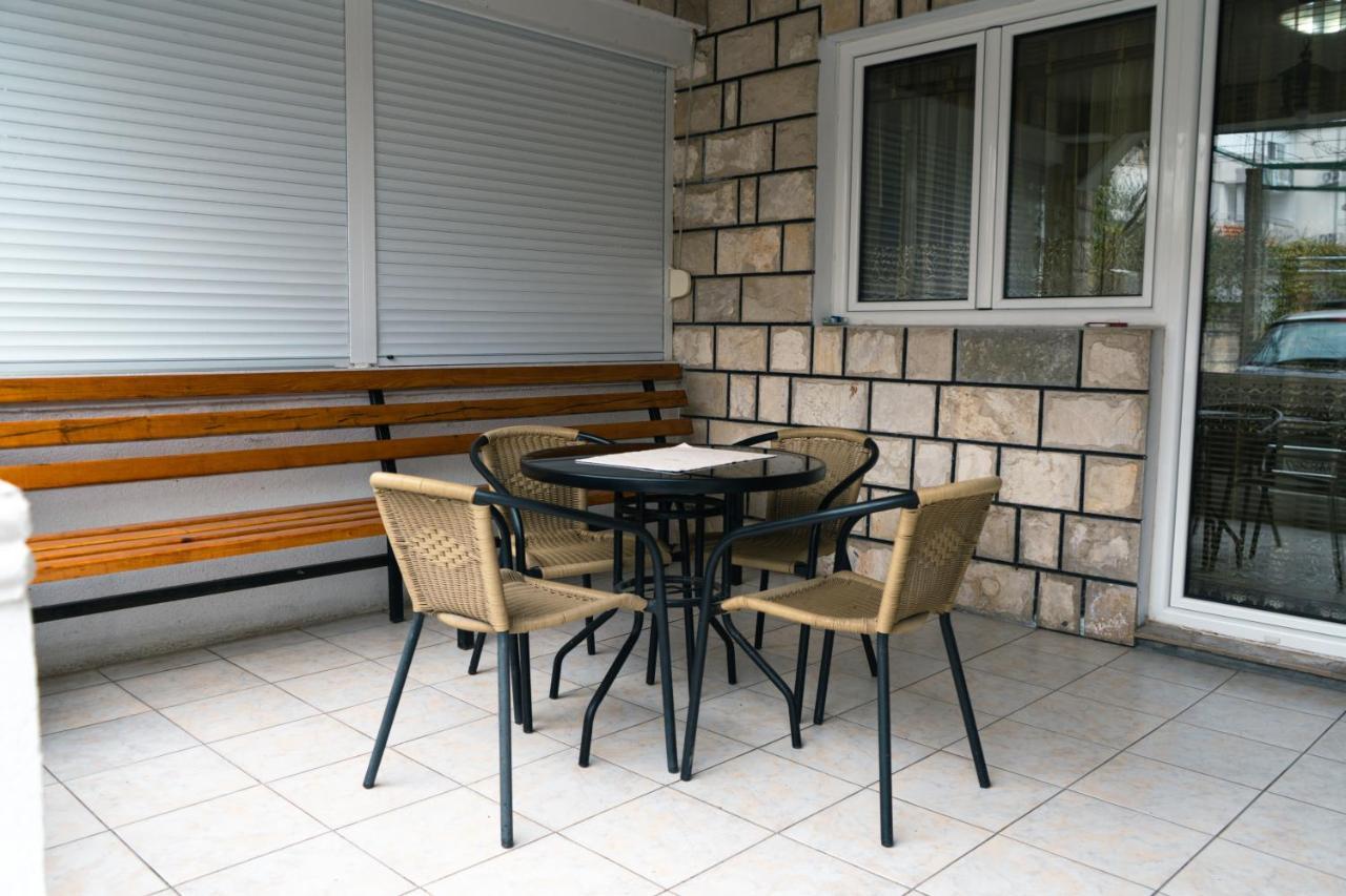 טיווט Apartments Marijana מראה חיצוני תמונה