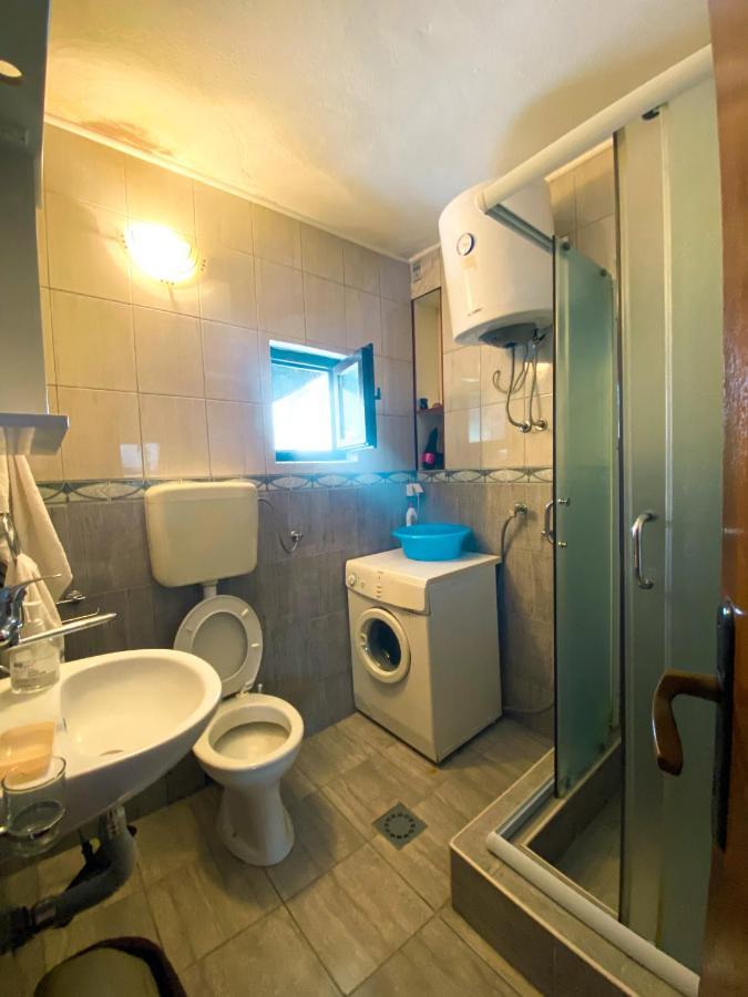 טיווט Apartments Marijana מראה חיצוני תמונה