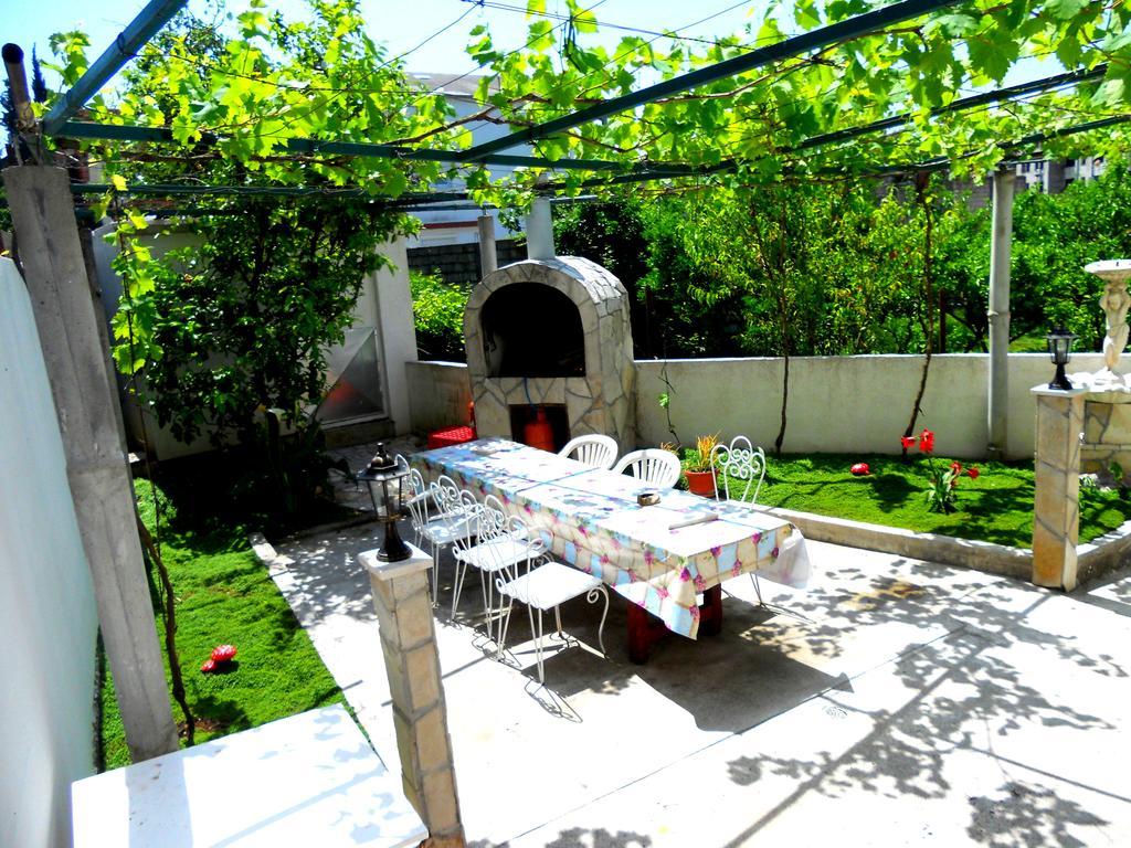 טיווט Apartments Marijana מראה חיצוני תמונה