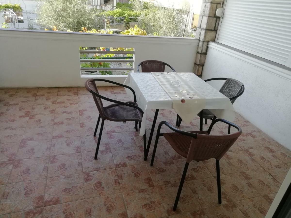טיווט Apartments Marijana מראה חיצוני תמונה